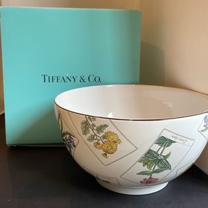 Tiffany - porcelain bowl - New in original box